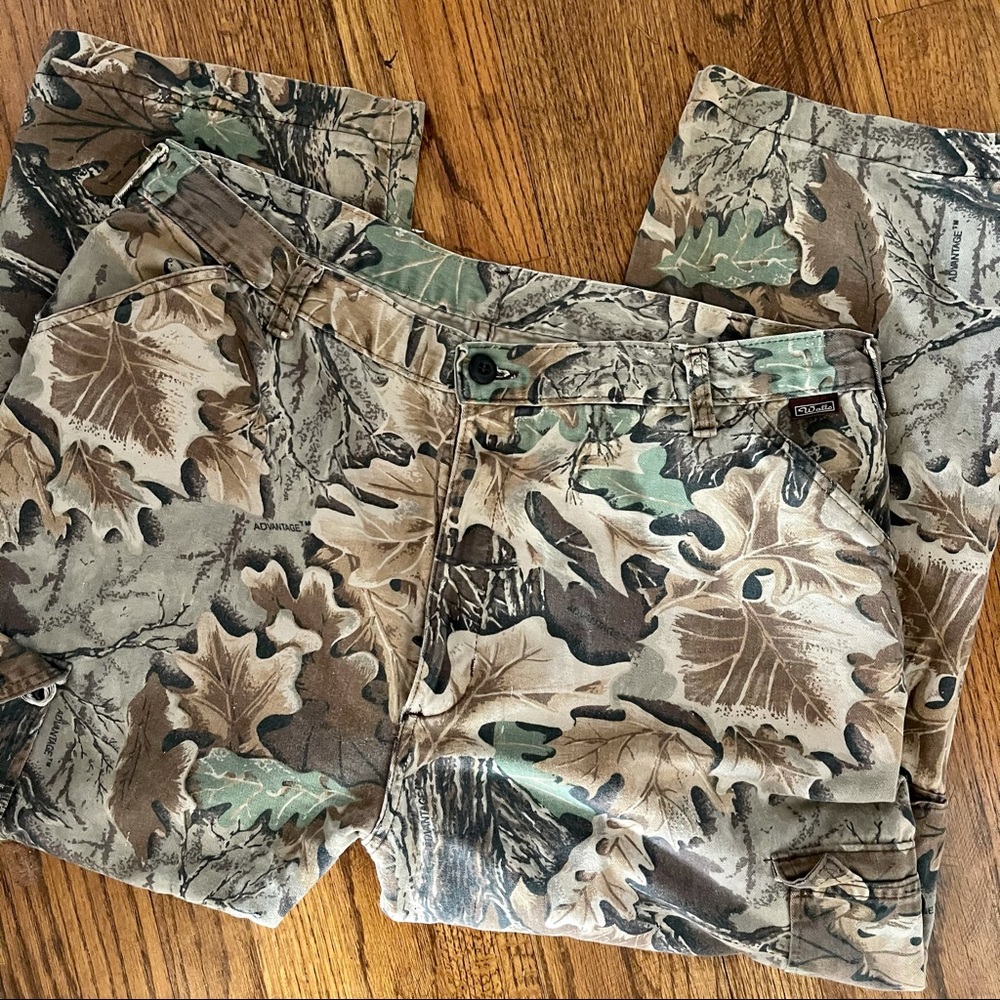 Vintage Mens Walls Camo Cargo Pants Distressed 42-44  XXL Hunting Outdoors